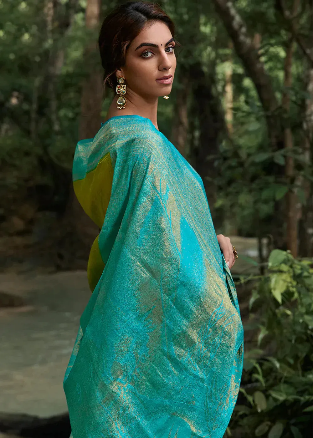 Green & Blue Zari Woven Kanjivaram Silk Saree