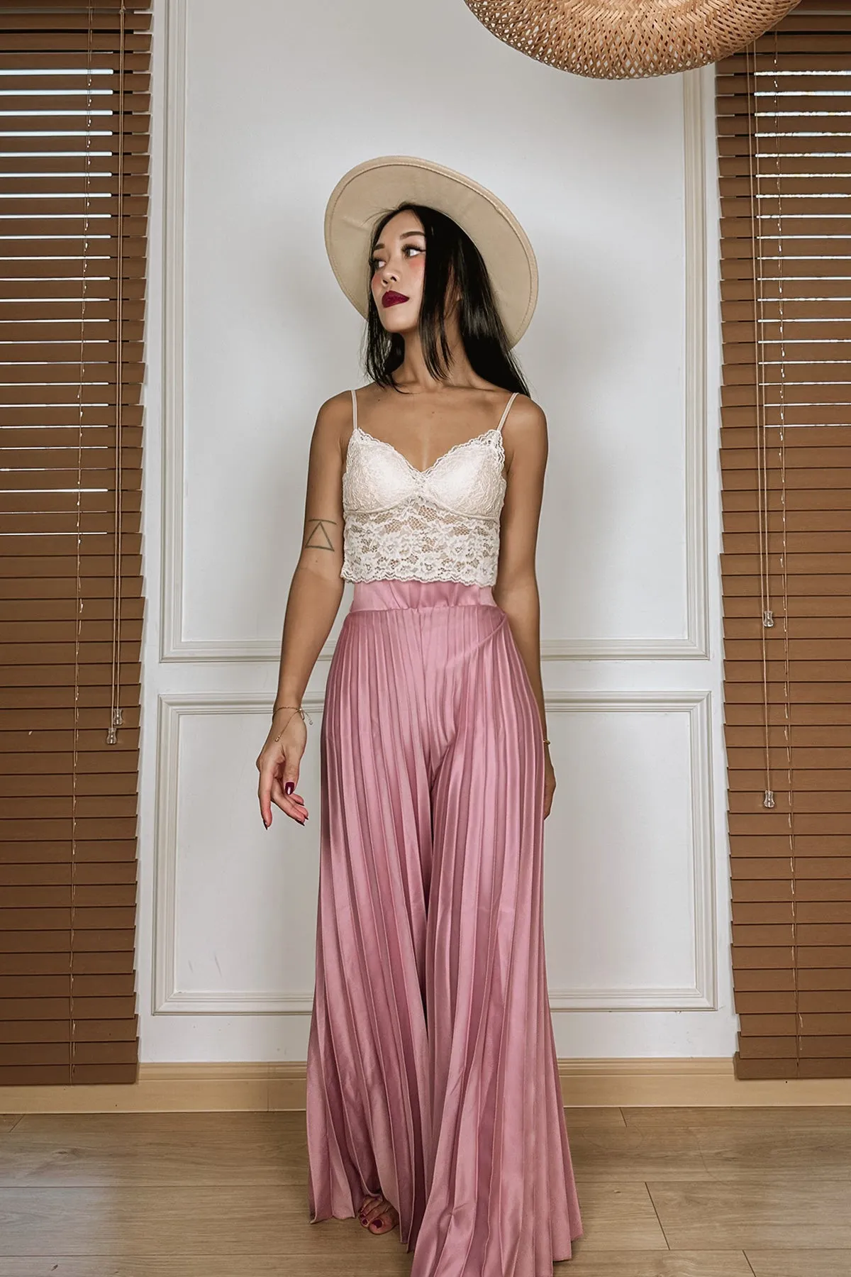 Iriena Pleated Satin Pants in Pink