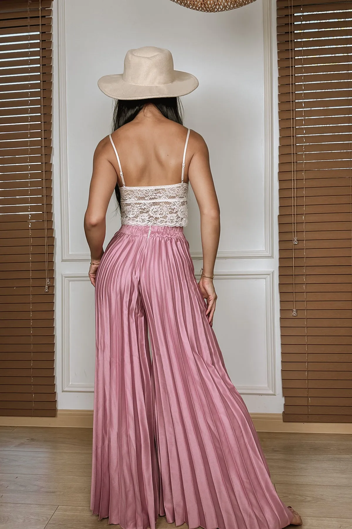 Iriena Pleated Satin Pants in Pink